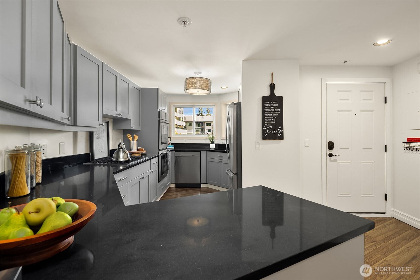 9039 NE Juanita Drive 305