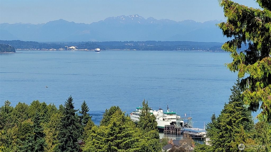 Photo of 9315 California Avenue SW, Seattle, WA 98136 (MLS # 2404510)