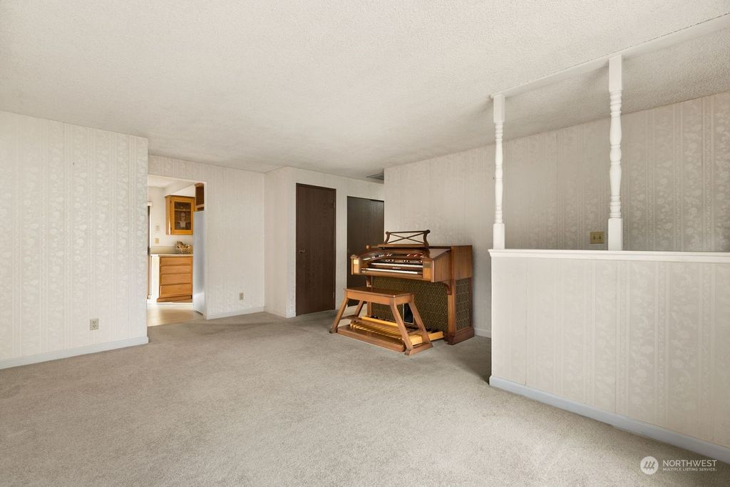 Photo of 10605 NE 146th Street, Bothell, WA 98011 (MLS # 2179755)