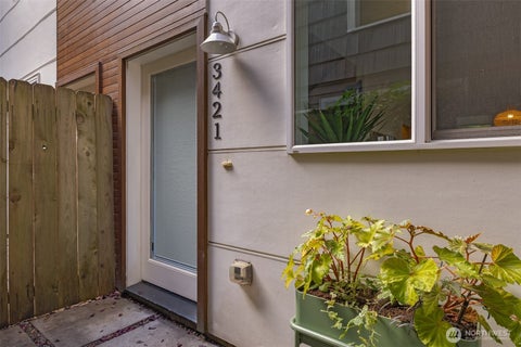 Photo of 3421 Beacon Avenue S, Seattle, WA 98144 (MLS # 2586992)