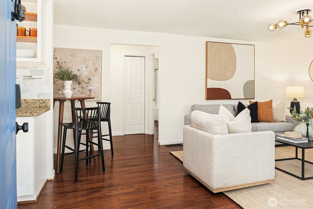 Photo of 10223 9th Avenue SW, Seattle, WA 98146 (MLS # 2359403)