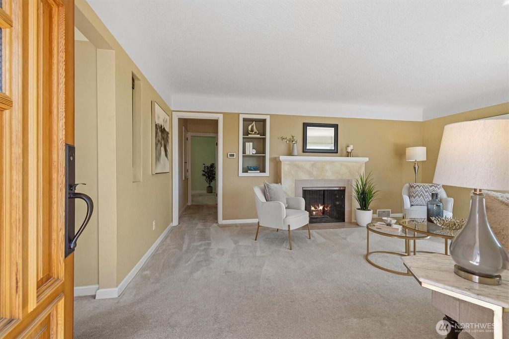 Photo of 912 N 90th Street, Seattle, WA 98103 (MLS # 2529341)