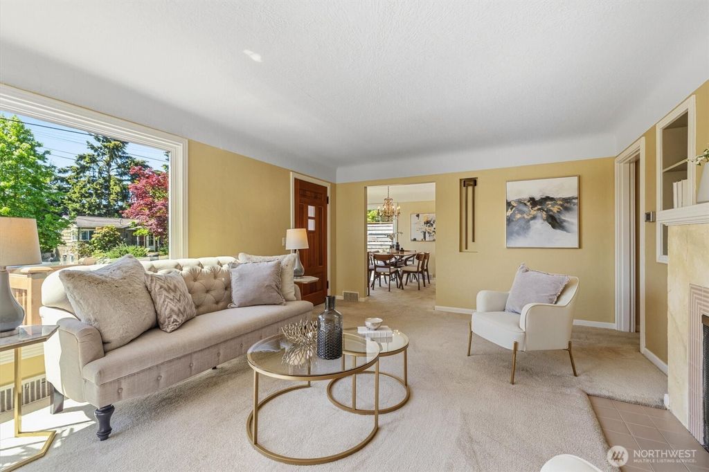 Photo of 912 N 90th Street, Seattle, WA 98103 (MLS # 2529341)