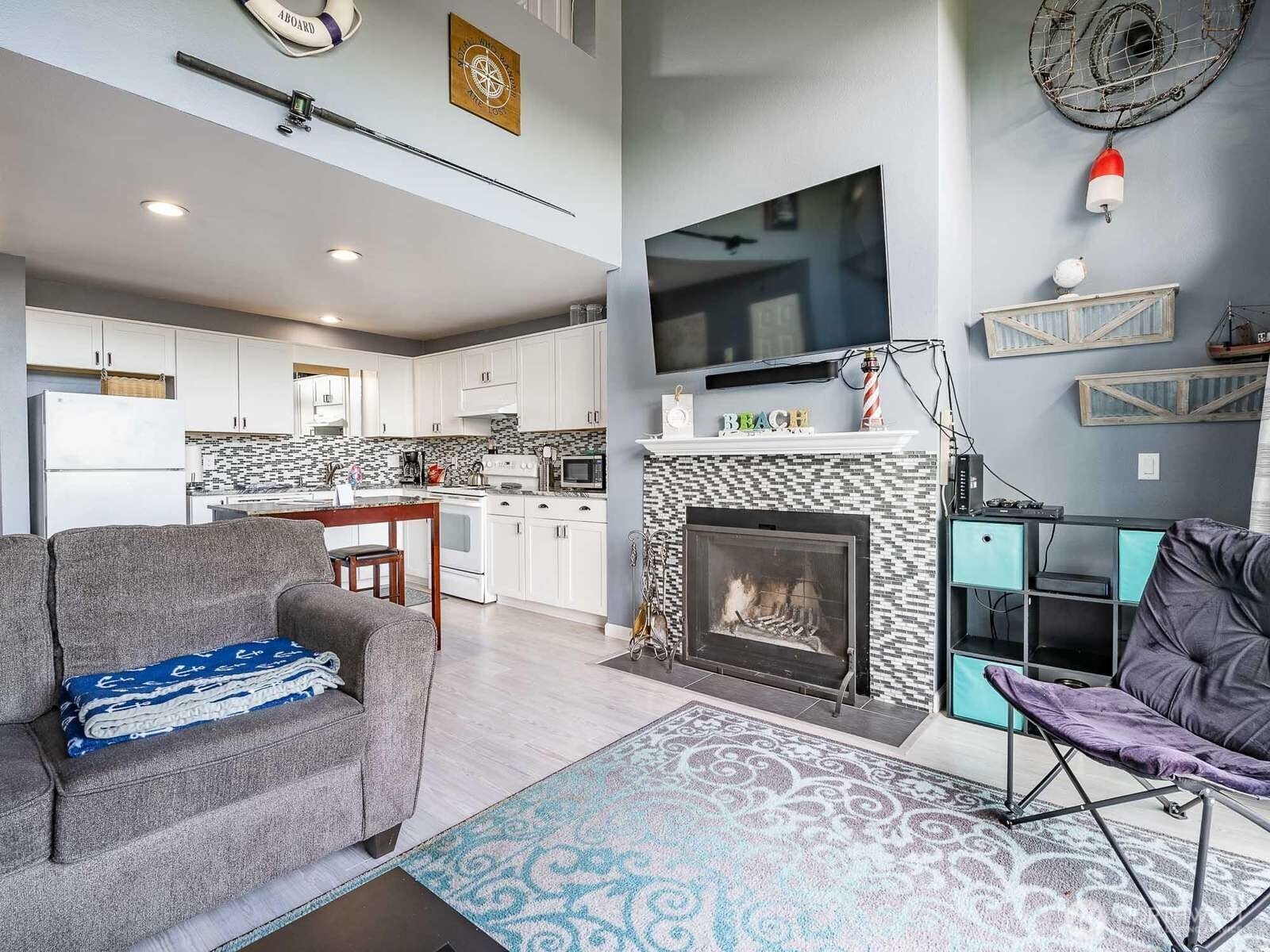 7806 Birch Bay Drive 806