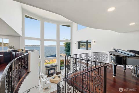 Photo of 17714 SE 40th Place, Bellevue, WA 98008 (MLS # 2491065)
