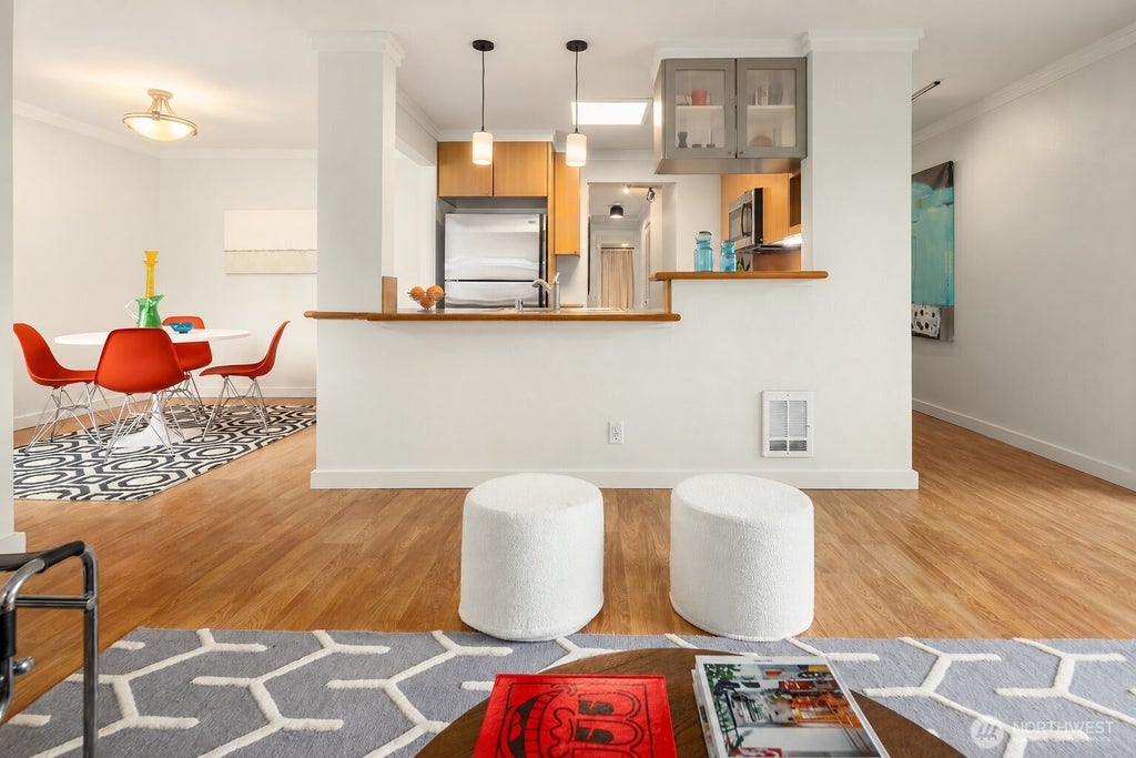 Photo of 732 11th Avenue E #301, Seattle, WA 98102 (MLS # 2573434)