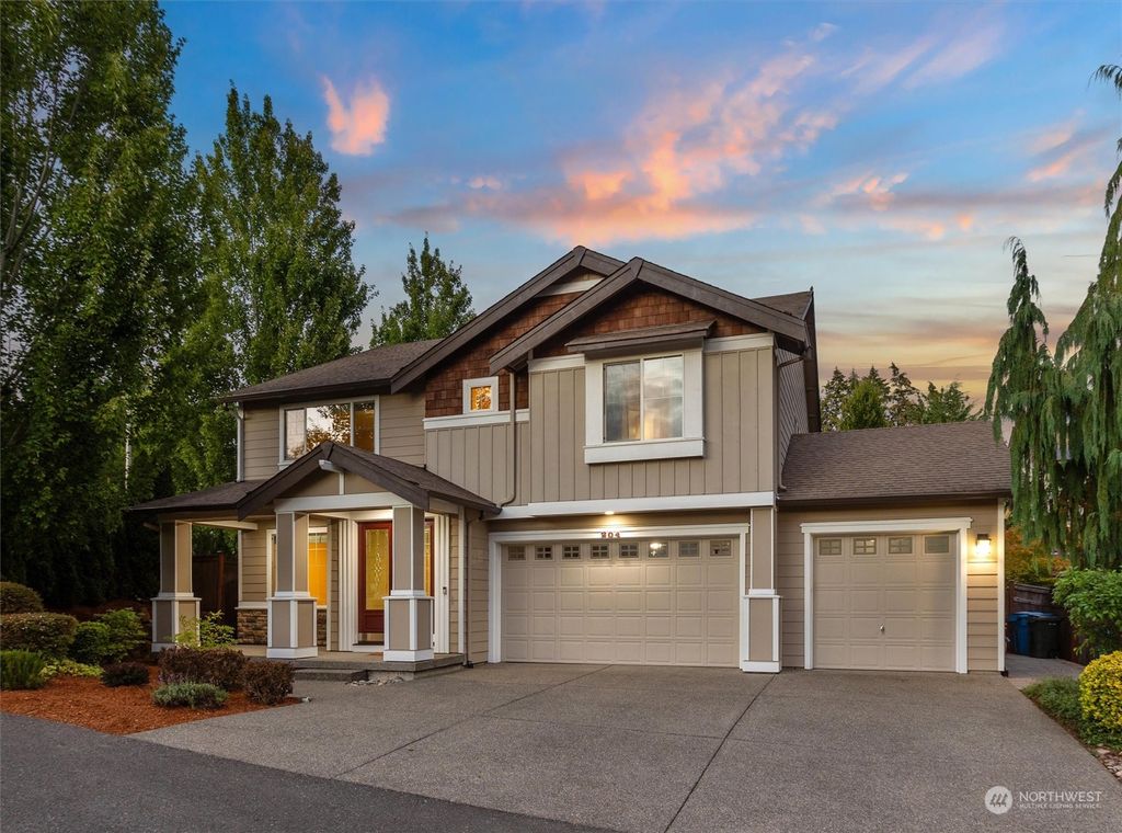 Photo of 204 Hoquiam Place SE, Renton, WA 98059 (MLS # 2246738)