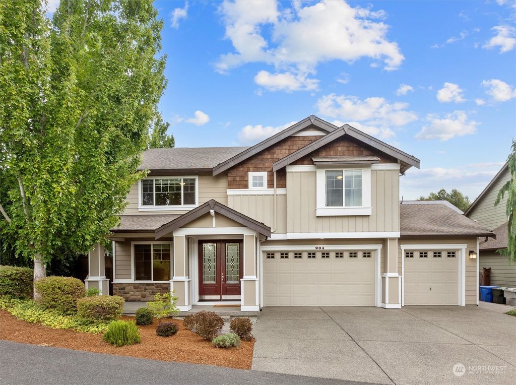 Photo of 204 Hoquiam Place SE, Renton, WA 98059 (MLS # 2246738)