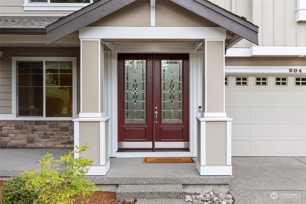 Photo of 204 Hoquiam Place SE, Renton, WA 98059 (MLS # 2246738)