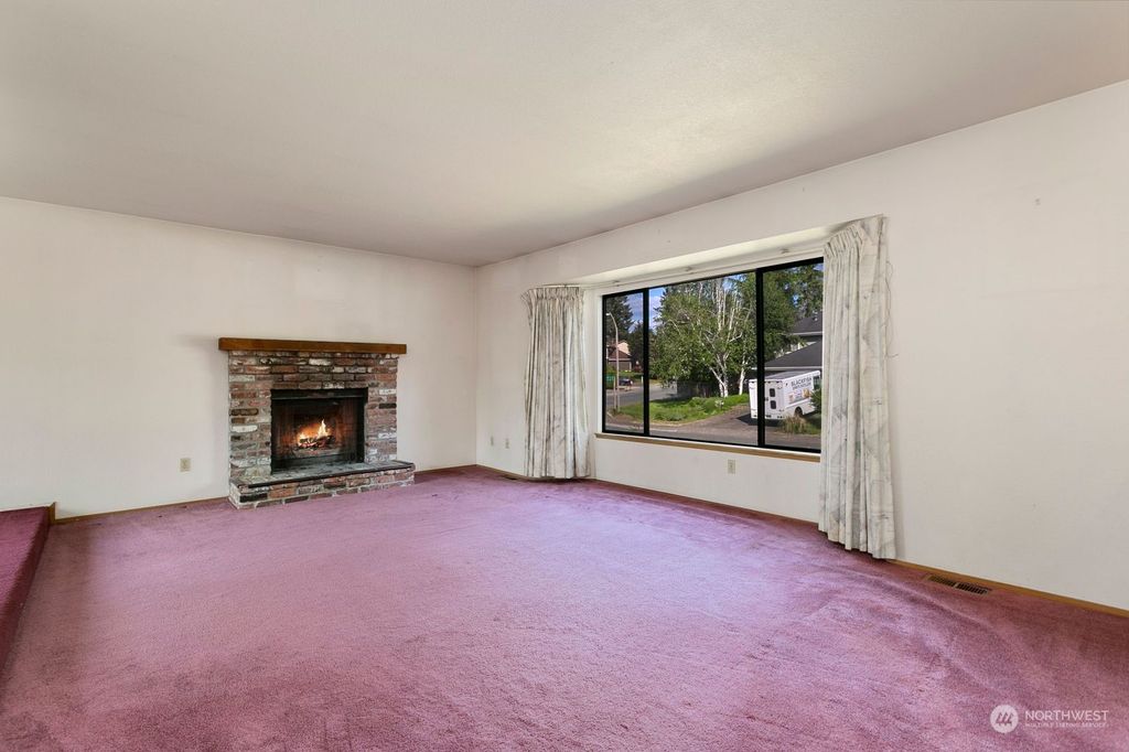 Photo of 26207 187th Place SE, Covington, WA 98042 (MLS # 2072097)