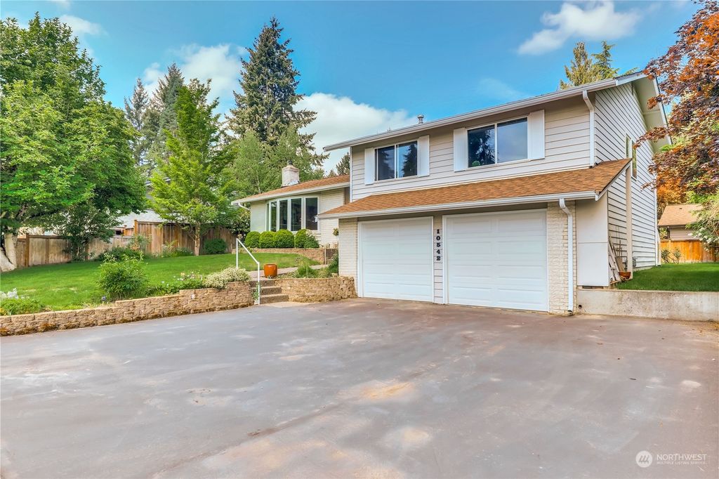 Photo of 10542 NE 201st Street, Bothell, WA 98011 (MLS # 2065275)