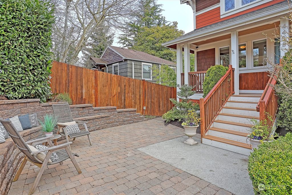 Photo of 4408 51st Avenue SW, Seattle, WA 98116 (MLS # 2054628)