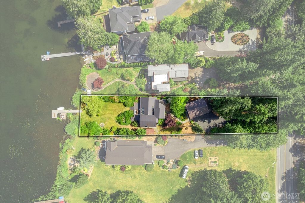 Photo of 2904 222nd Place SE, Sammamish, WA 98075 (MLS # 2384711)