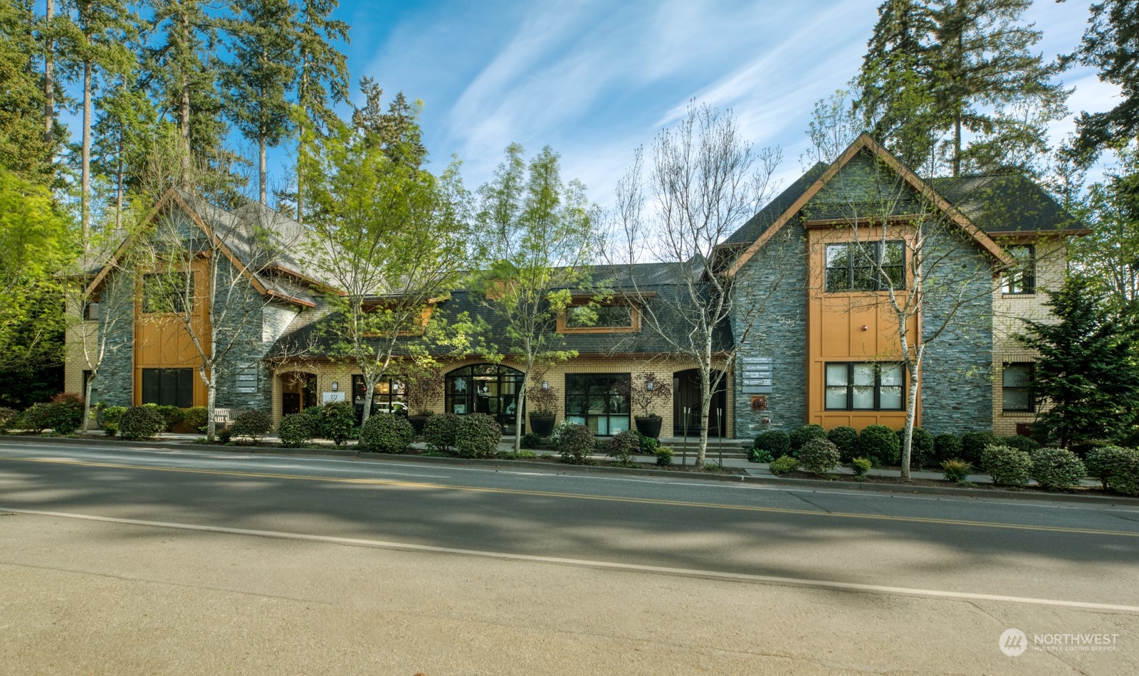 271 Wyatt Way NE 102