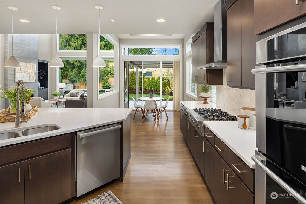 Photo of 7803 126th Avenue NE, Kirkland, WA 98033 (MLS # 2051752)