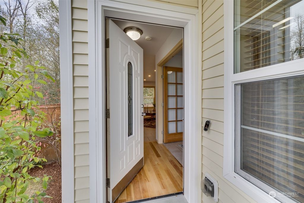 Photo of 7701 87th Ave Ne Ave, Marysville, WA 98270 (MLS # 2302967)