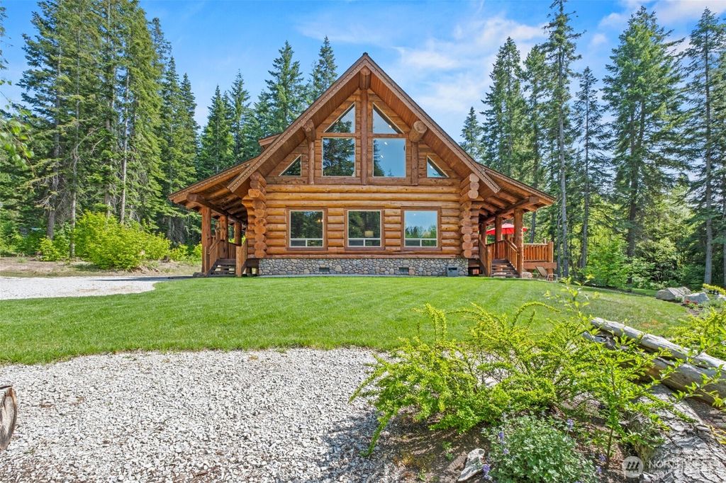 Photo of 158 Big Pine Drive Dr, Leavenworth, WA 98826 (MLS # 2520999)