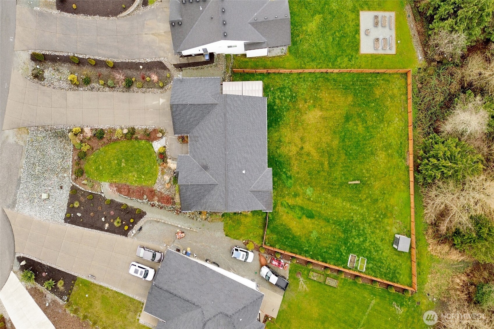 Mount Vernon, Washington, 98274, United States, 4 Bedrooms Bedrooms, ,3 BathroomsBathrooms,Residential,Active,2037096