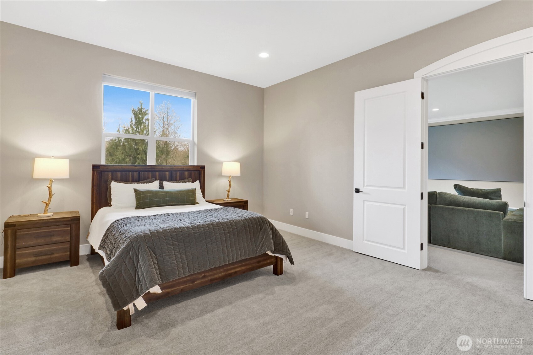 Mount Vernon, Washington, 98274, United States, 4 Bedrooms Bedrooms, ,3 BathroomsBathrooms,Residential,Active,2037096