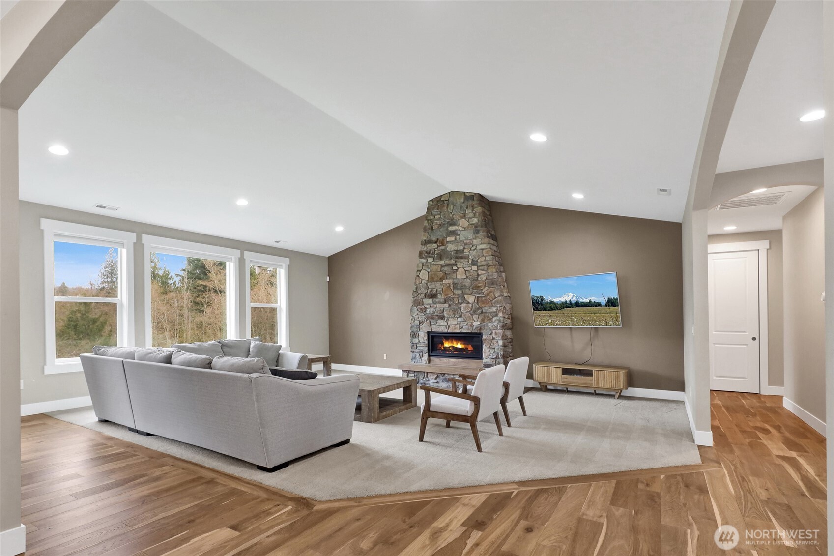 Mount Vernon, Washington, 98274, United States, 4 Bedrooms Bedrooms, ,3 BathroomsBathrooms,Residential,Active,2037096