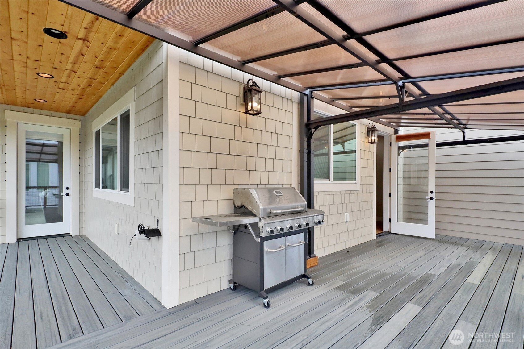 Mount Vernon, Washington, 98274, United States, 4 Bedrooms Bedrooms, ,3 BathroomsBathrooms,Residential,Active,2037096