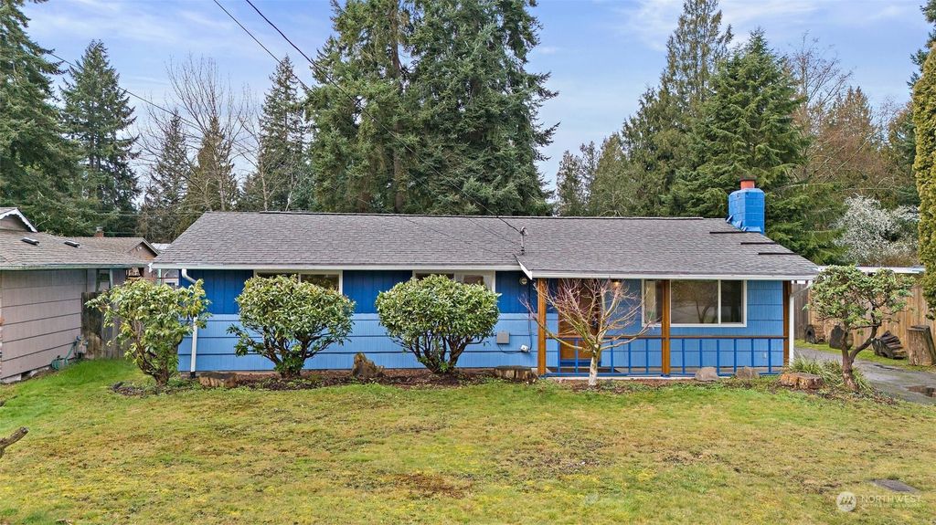 Photo of 22204 38th AVE W Ave, Mountlake Terrace, WA 98043 (MLS # 2202096)