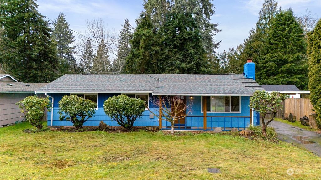 Photo of 22204 38th AVE W Ave, Mountlake Terrace, WA 98043 (MLS # 2202096)