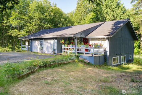 102 Garden Hill Road Elma WA 98541