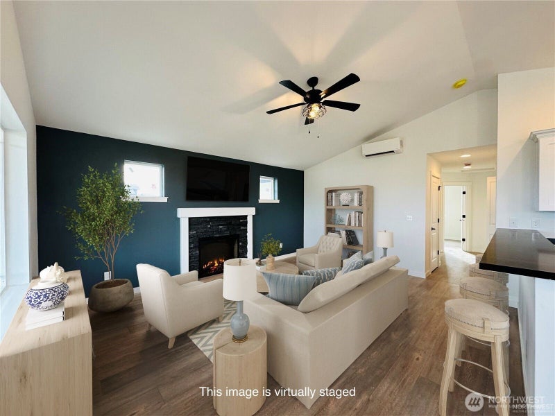 400 Malibu Street SW