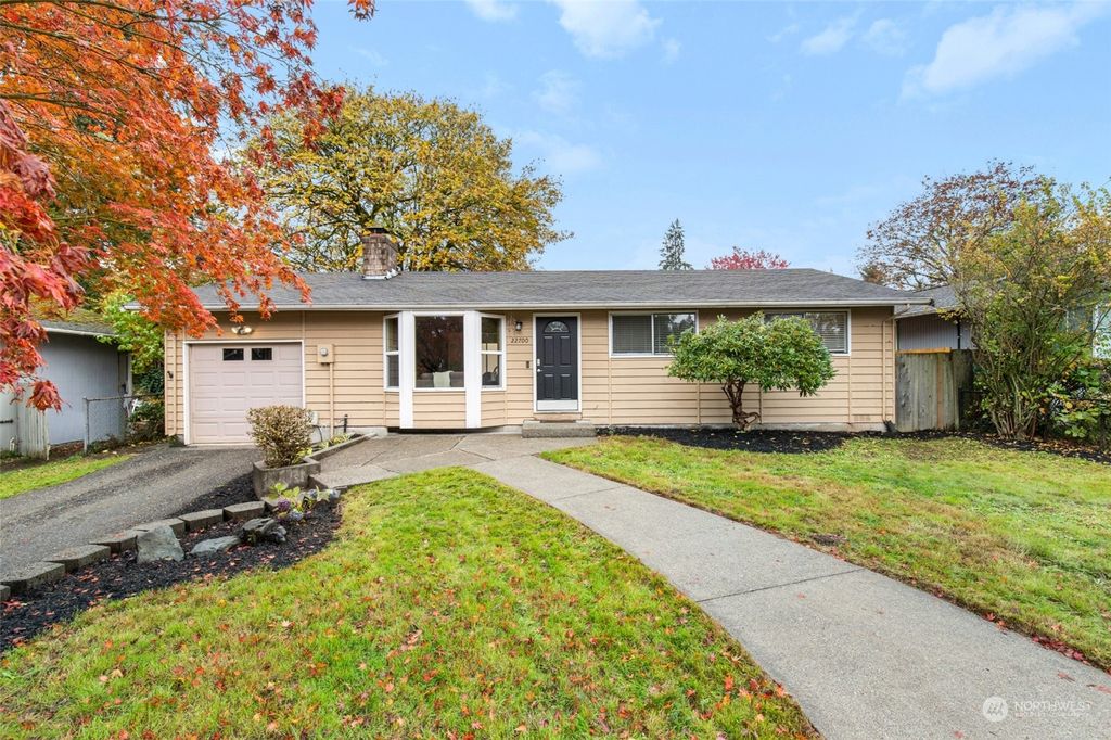 Photo of 22700 1st Place W, Bothell, WA 98021 (MLS # 2306741)