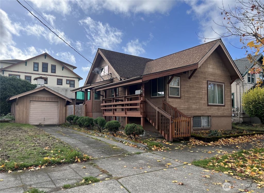 Photo of 1615 S Forest Street, Seattle, WA 98144 (MLS # 2449324)