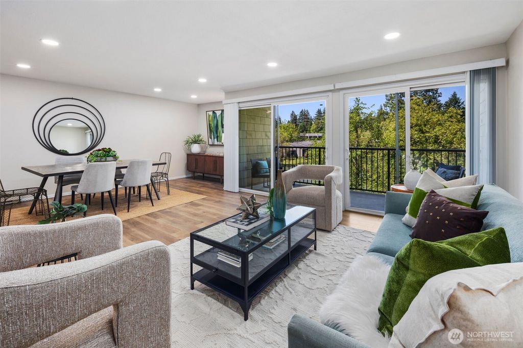 Photo of 6674 138th Avenue NE #747, Redmond, WA 98052 (MLS # 2388149)