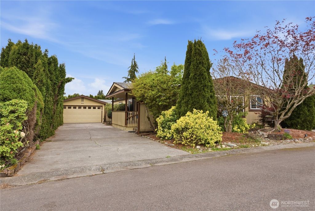 Photo of 1402 22nd Street NE #501, Auburn, WA 98003 (MLS # 2496921)