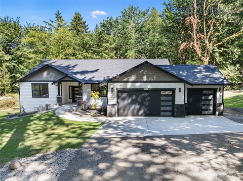 Photo of 821 174th Avenue NW, Lakebay, WA 98349 (MLS # 2404456)