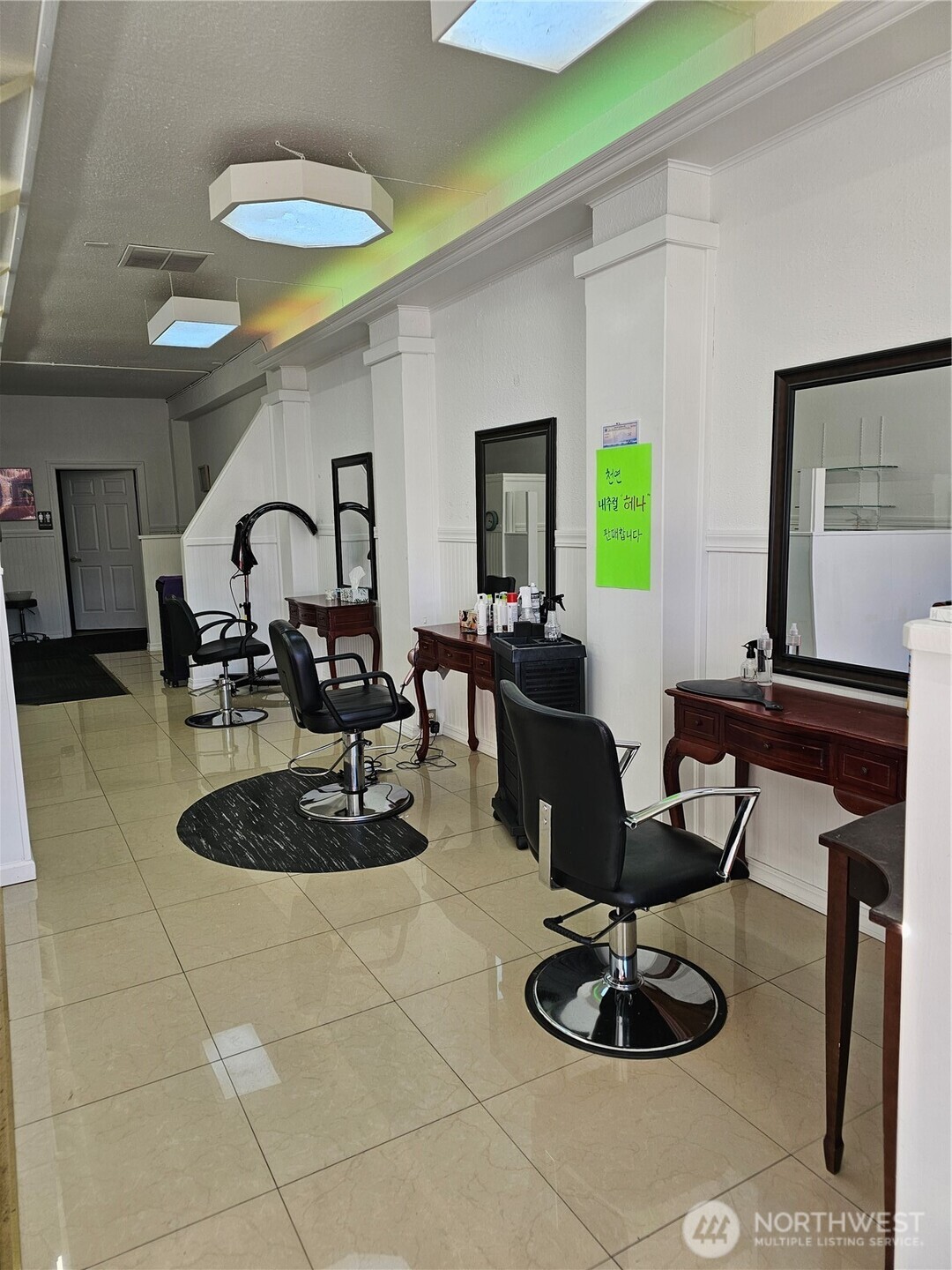 33320 Pacific Highway S 105