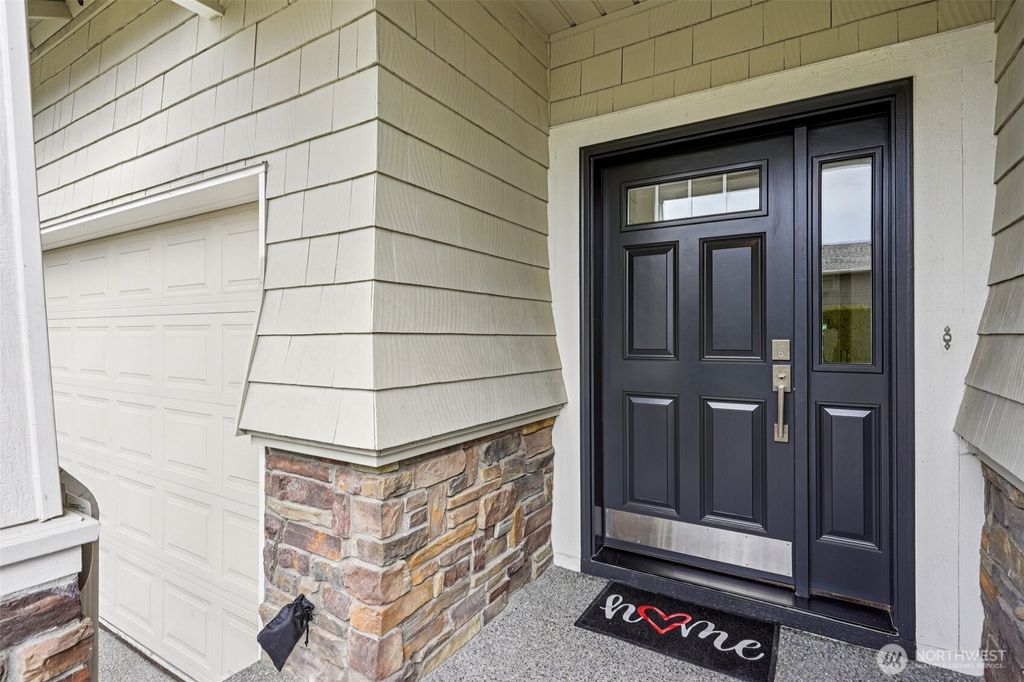 Photo of 12066 167th Place NE, Redmond, WA 98052 (MLS # 2491369)