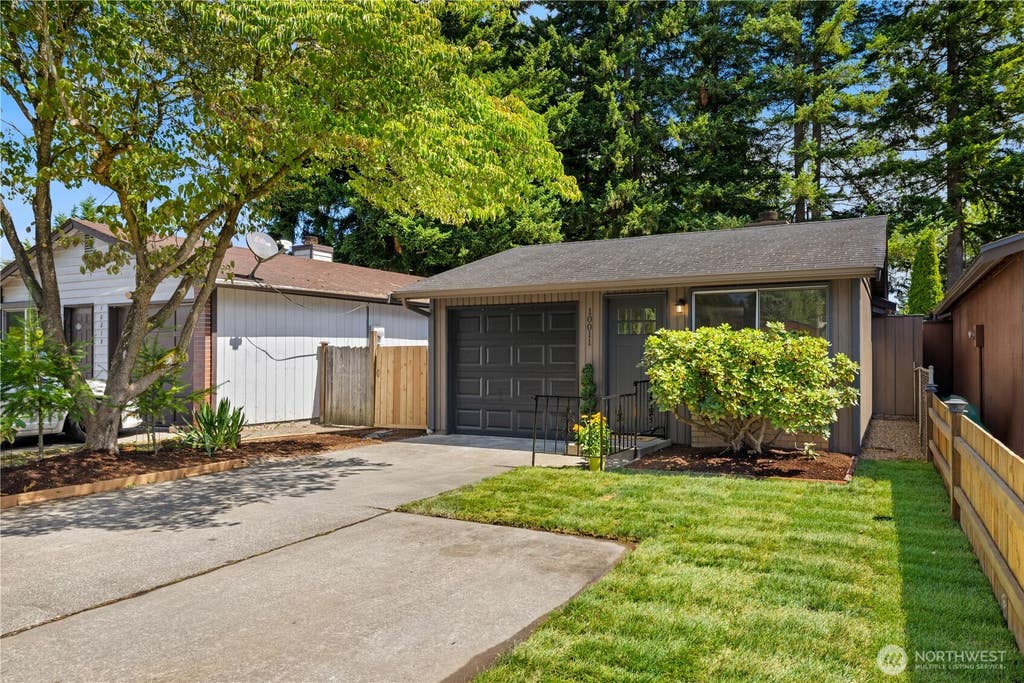 Photo of 10011 52nd Drive NE, Marysville, WA 98270 (MLS # 2558217)
