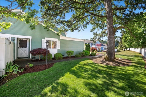 Photo of 8618 Onyx Drive SW #F, Lakewood, WA 98498 (MLS # 2528735)