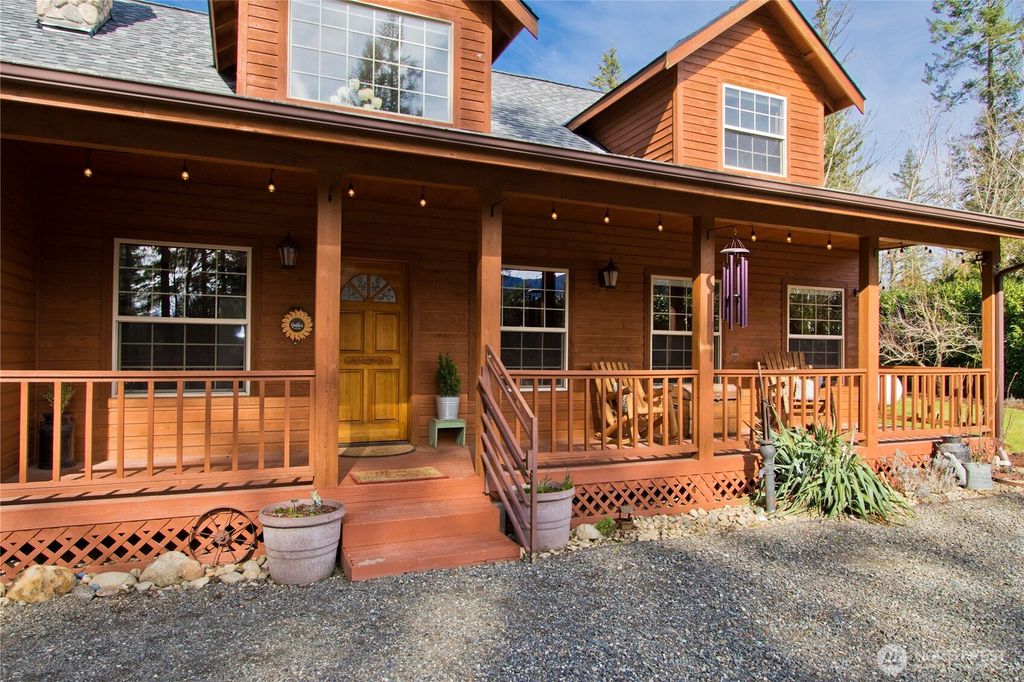 Photo of 30606 SE 384th Street, Enumclaw, WA 98022 (MLS # 2338347)