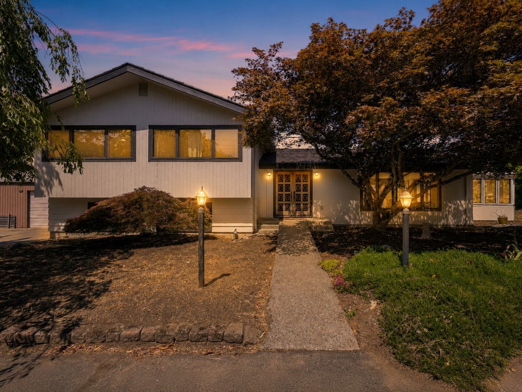 Photo of 2344 Mt Baker Highway, Bellingham, WA 98226 (MLS # 2596322)