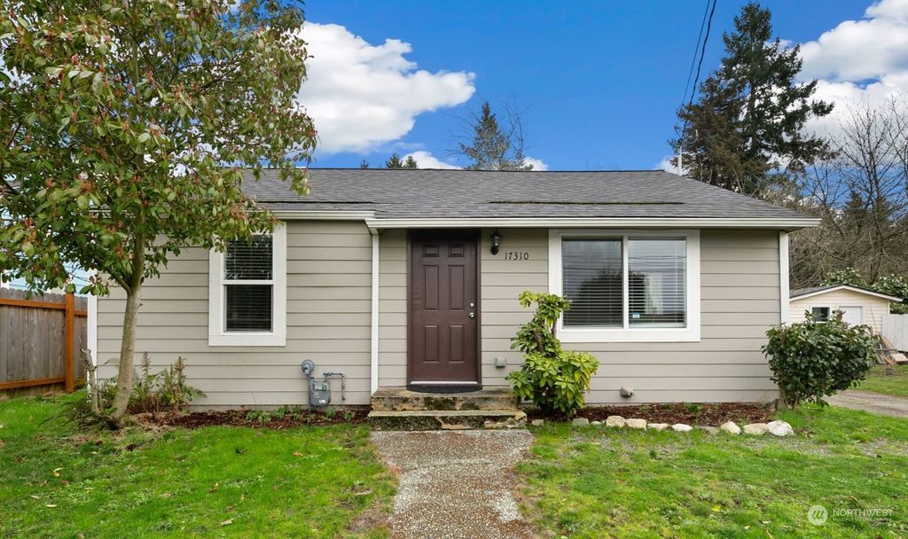 Photo of 17310 34th Avenue S, SeaTac, WA 98188 (MLS # 2203880)