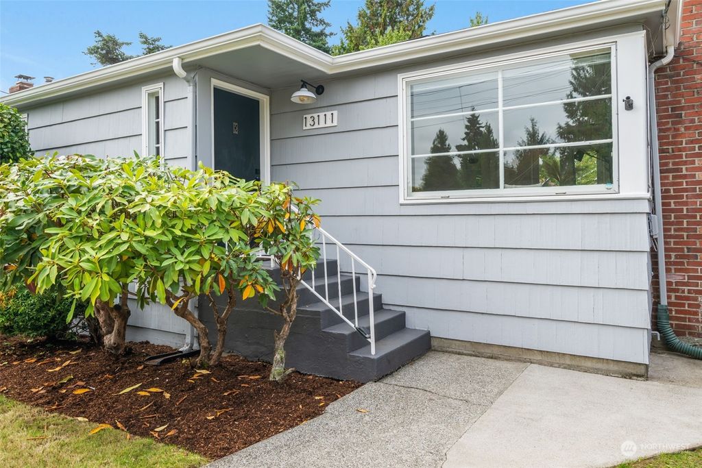 Photo of 13111 Palatine Avenue N, Seattle, WA 98133 (MLS # 2166753)