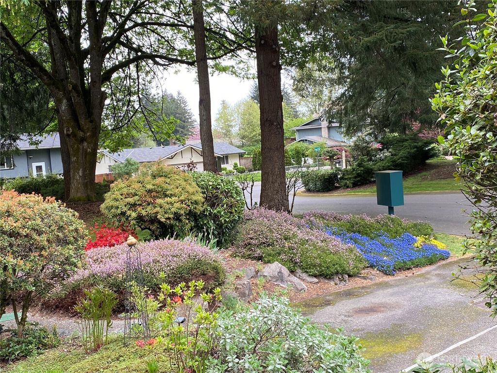 Photo of 821 Essex Place NE #1C, Olympia, WA 98516 (MLS # 2473467)