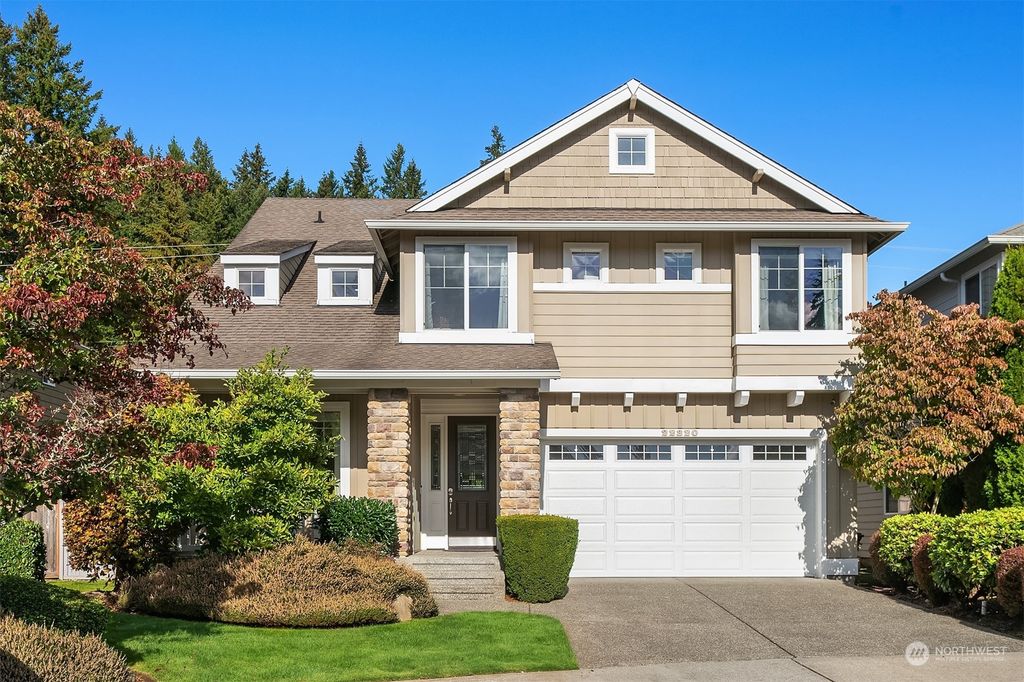 Photo of 22320 NE 6TH Court, Sammamish, WA 98074 (MLS # 2308752)