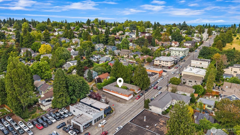 2800 NE 55th Street