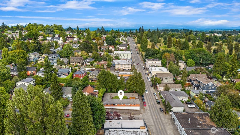 2800 NE 55th Street