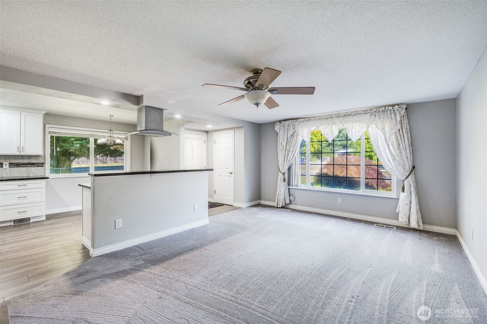 9124 Forest Avenue SW