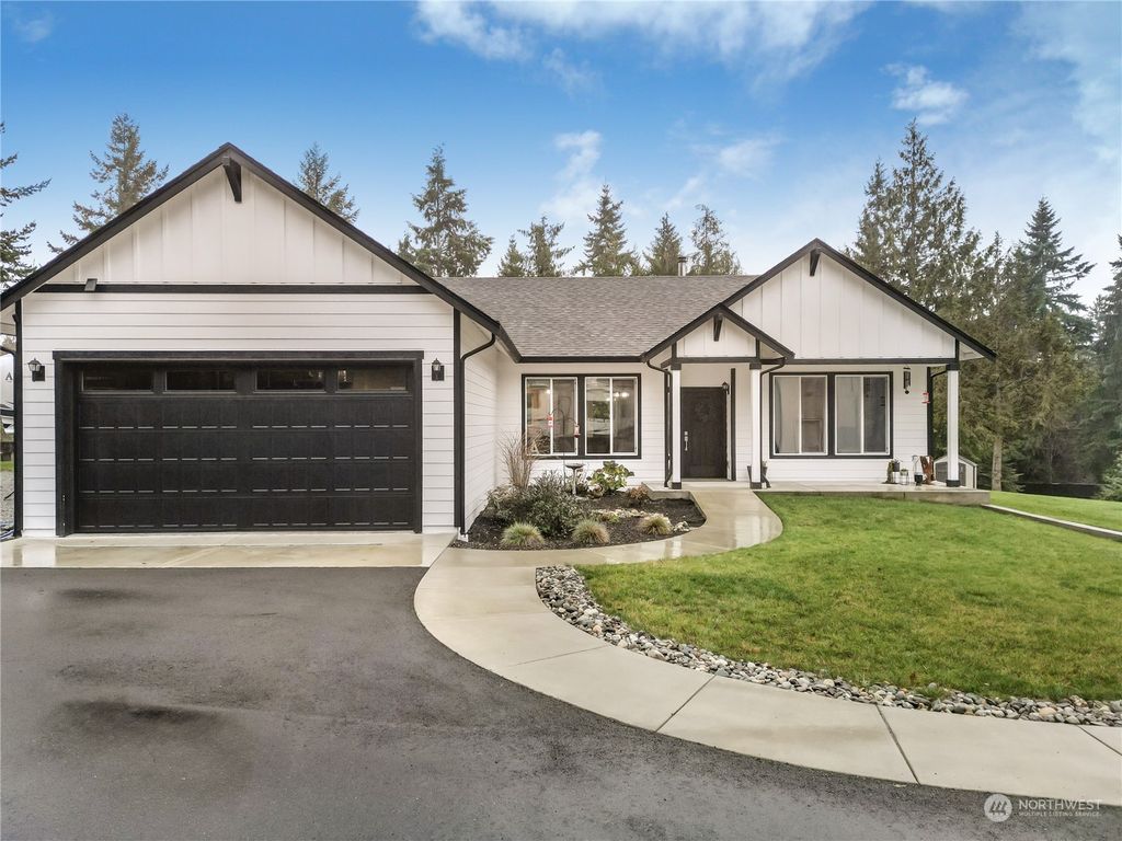 Photo of 2806 140th Street NW, Marysville, WA 98271 (MLS # 2189082)