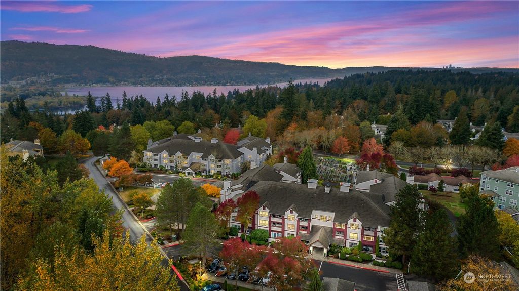 Photo of 3935 226th Place SE #102, Issaquah, WA 98029 (MLS # 2014369)