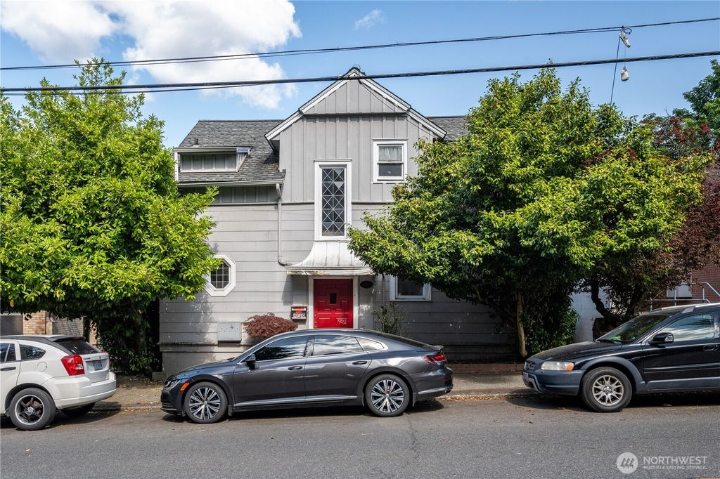 Photo of 4710 22nd Avenue NE, Seattle, WA 98105 (MLS # 2408126)